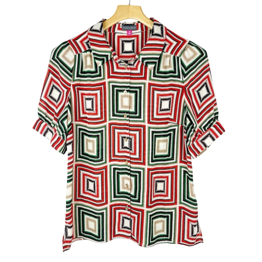 Vince Camuto Retro Inspired Short Sleeve Top Gold Buttons Size Medium